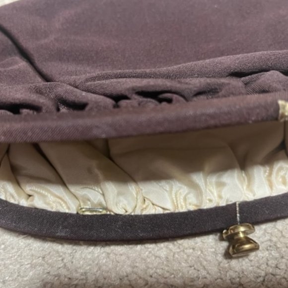 VTG 1950's Rich Dark Brown Evening Clutch Kiss Lock Latch Handbag 10x5.5" - Picture 9 of 10